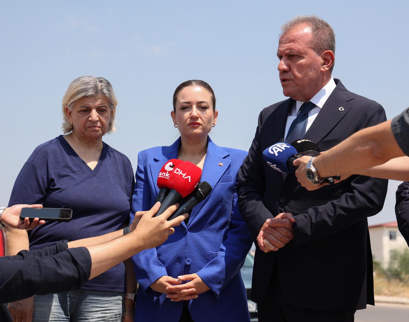BAŞKAN SEÇER, CEZAEVİNDE TUTUKLU BULUNAN MUHİTTİN BÖCEK’İ ZİYARET ETTİ