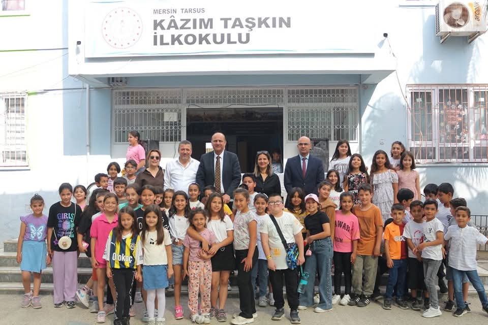 MİLLİ EĞİTİM MÜDÜRÜ MUSTAFA ANTEPLİOĞLU KAZIM TAŞKIN İLKOKUL KERMESİNE KATILDI