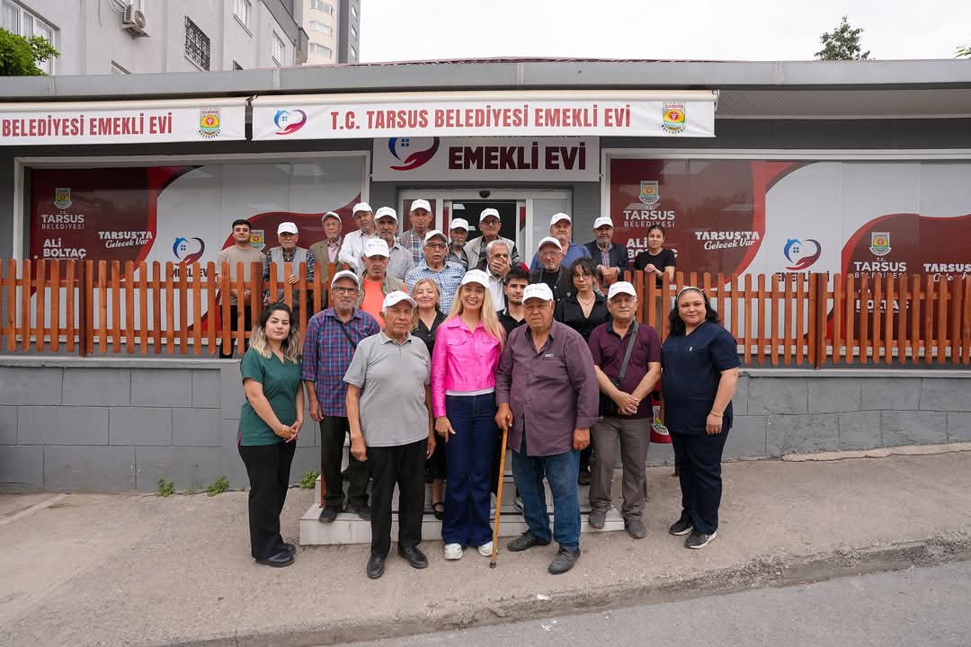 SOHBET, SAĞLIK VE DAYANIŞMA: TARSUS BELEDİYESİ EMEKLİ EVİ’NE BÜYÜK İLGİ