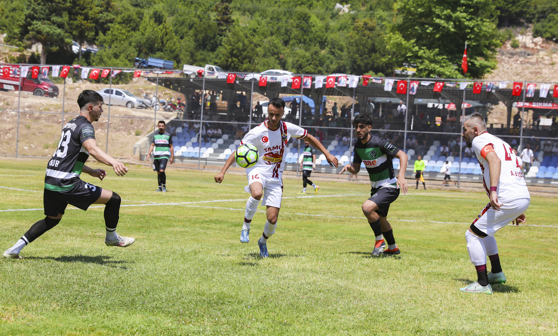 FUTBOL HEYECANINI YAYLALARA TAŞIYAN ‘30 AĞUSTOS ZAFER KUPASI’ İÇİN İLK DÜDÜK ÇALDI