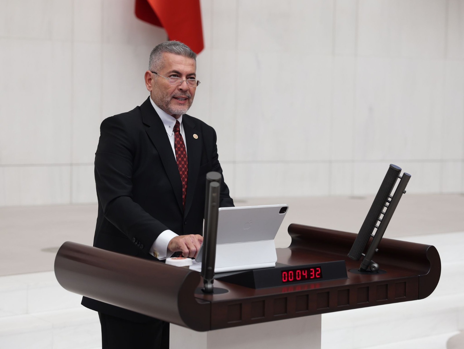 MİLLİYETÇİ HAREKET PARTİSİ MERSİN MİLLETVEKİLİ DR. LEVENT UYSAL, TBMM 28. DÖNEM, 3. YASAMA YILINDA MERSİN İÇİN GERÇEKLEŞTİRDİĞİ ÇALIŞMALARI PAYLAŞTI