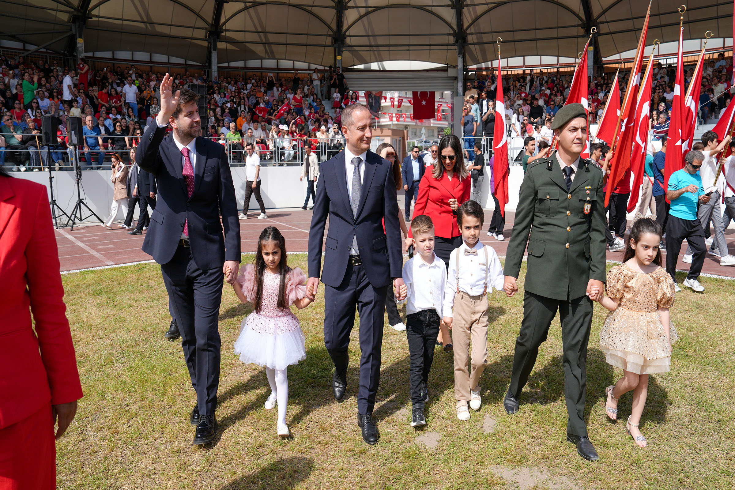 TARSUS’TA 23 NİSAN ULUSAL EGEMENLİK VE ÇOCUK BAYRAMI COŞKUSU DOYASIYA YAŞANDI
