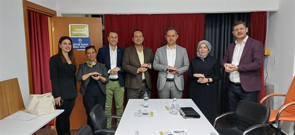 ÇAMLIYAYLA BELEDİYE BAŞKANI SOFU’DAN TARSUS TİCARET BORSASI’NA ZİYARET