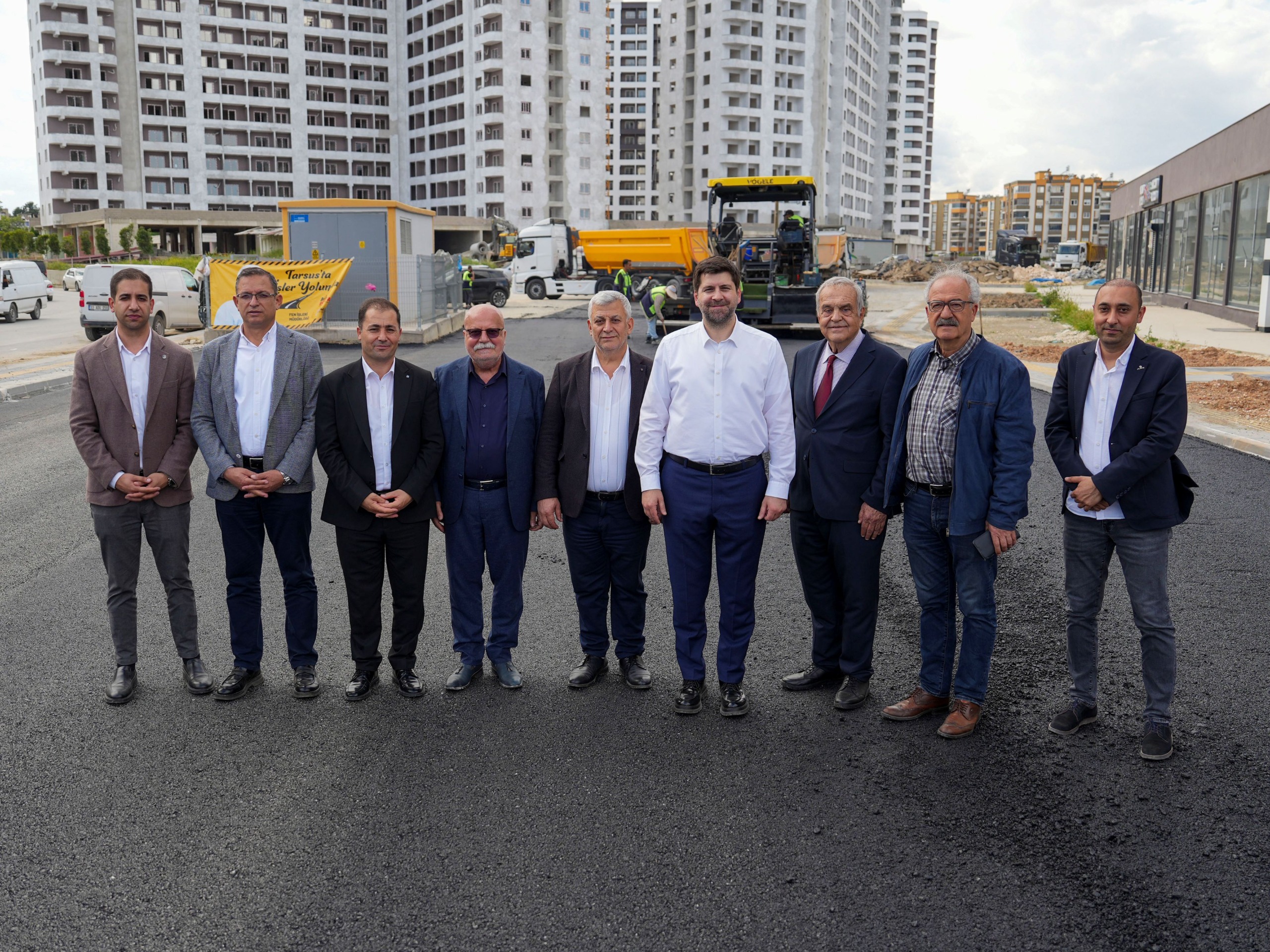 HÜKÜMET KONAĞI ÇEVRESİNDE OTOPARK SORUNUNA KALICI ADIM