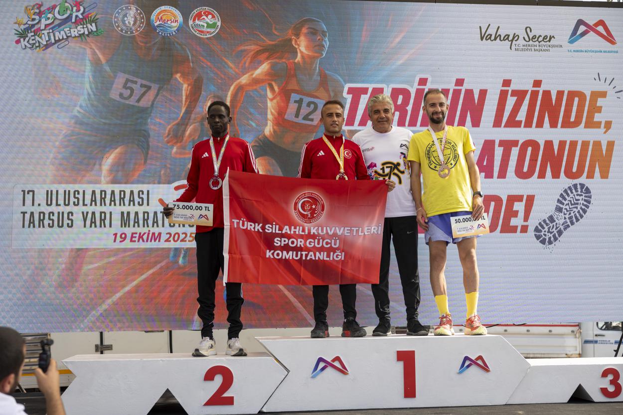 17. ULUSLARARASI TARSUS YARI MARATONU KOŞULDU