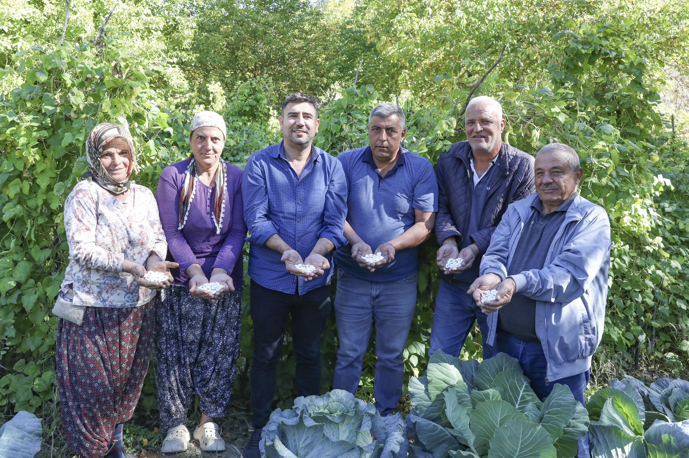 BÜYÜKŞEHİR ATALIK TOHUMLARI GELECEK NESİLLERE AKTARIYOR