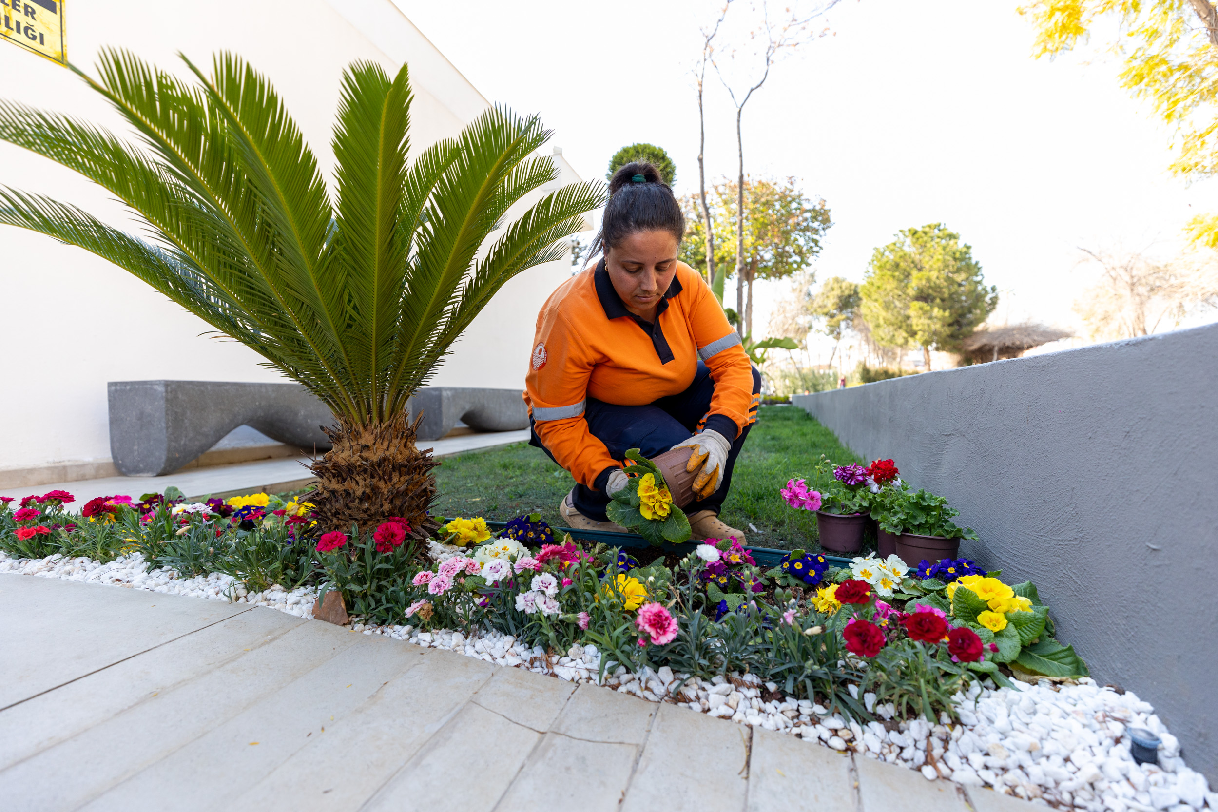 BÜYÜKŞEHİR, KOMPOST ÜRETİMİ İLE HEM DOĞAYI HEM ÇEVREYİ KORUYOR