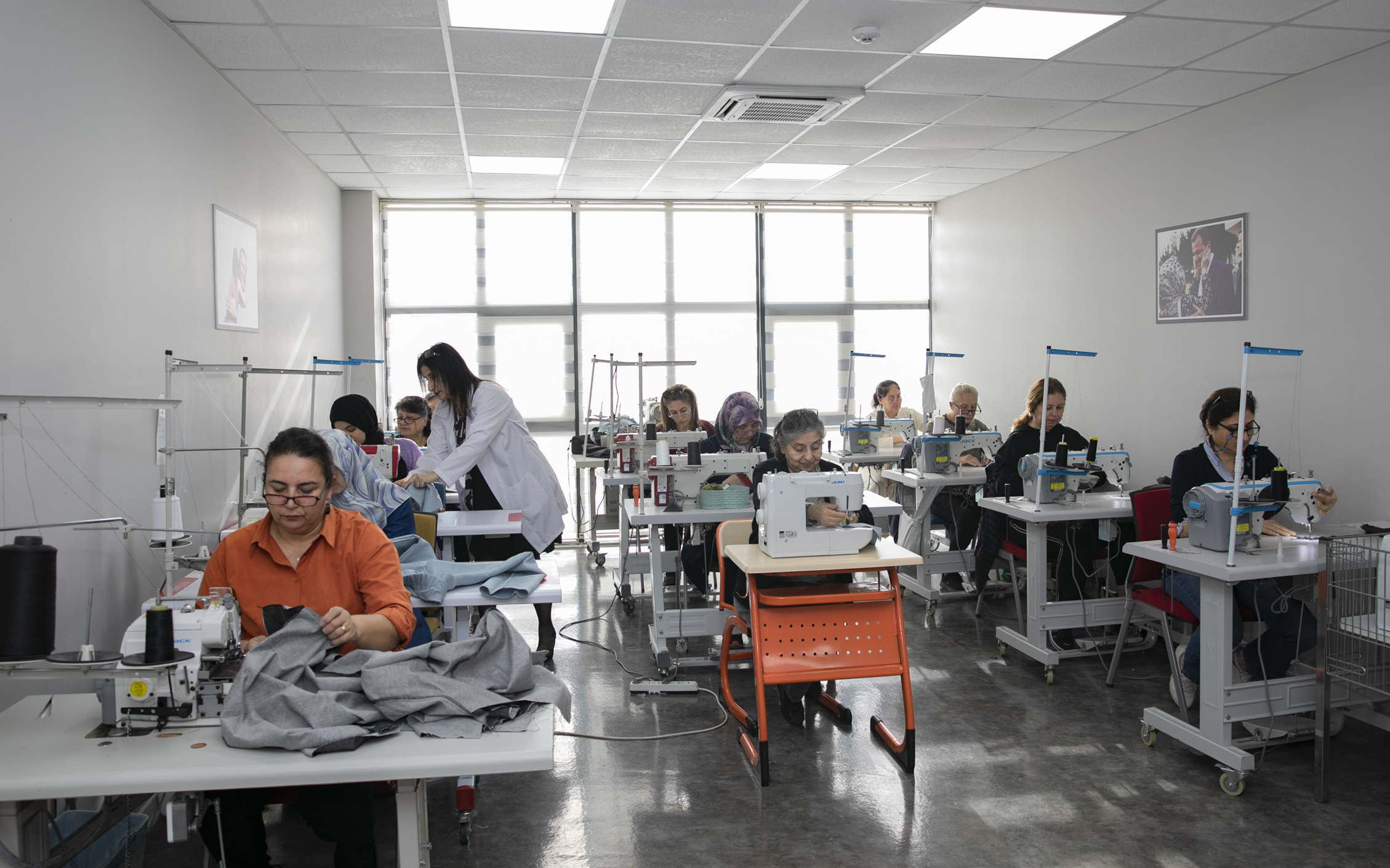 BÜYÜKŞEHİR MERCEK’TE GİYİM ÜRETİM KURSLARINA YOĞUN İLGİ