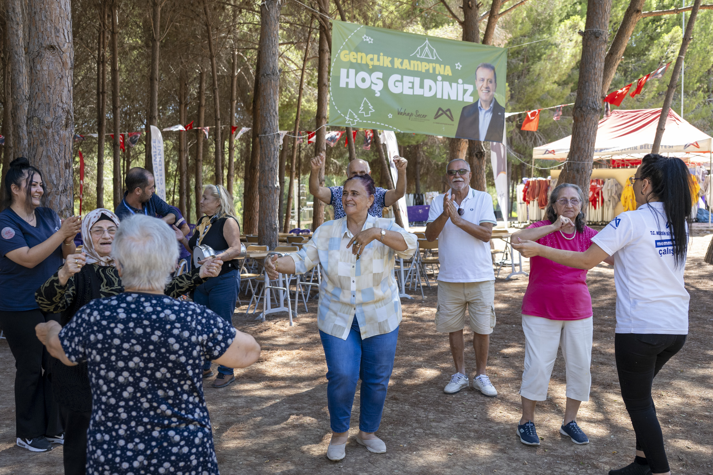 BÜYÜKŞEHİR TARSUS GENÇLİK KAMPI’NDA DÜNYA ALZHEIMER GÜNÜ PROGRAMI