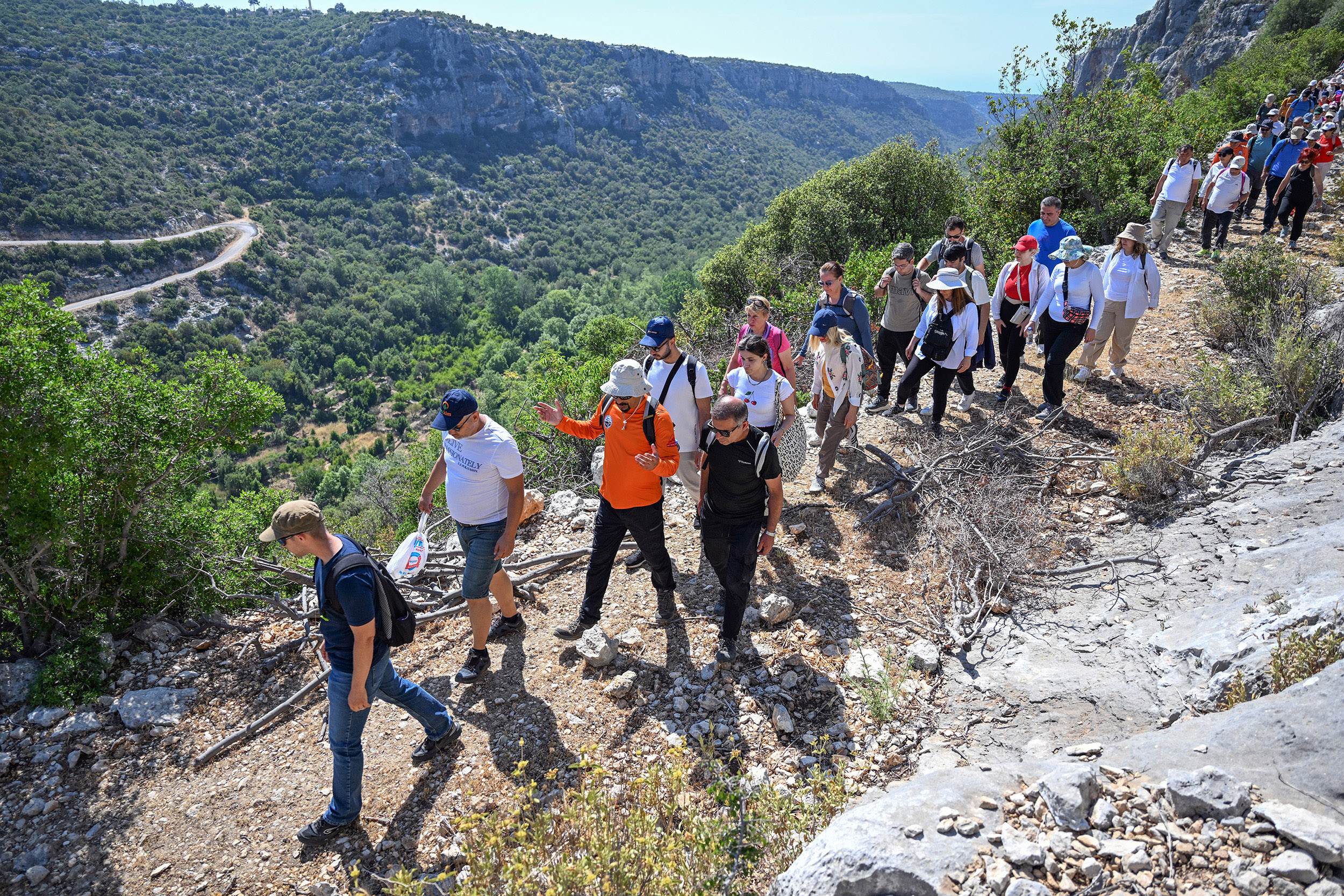 DOĞASEVERLERİN YENİ ROTASI: TARİHİ KİLİKYA YOLU OLDU
