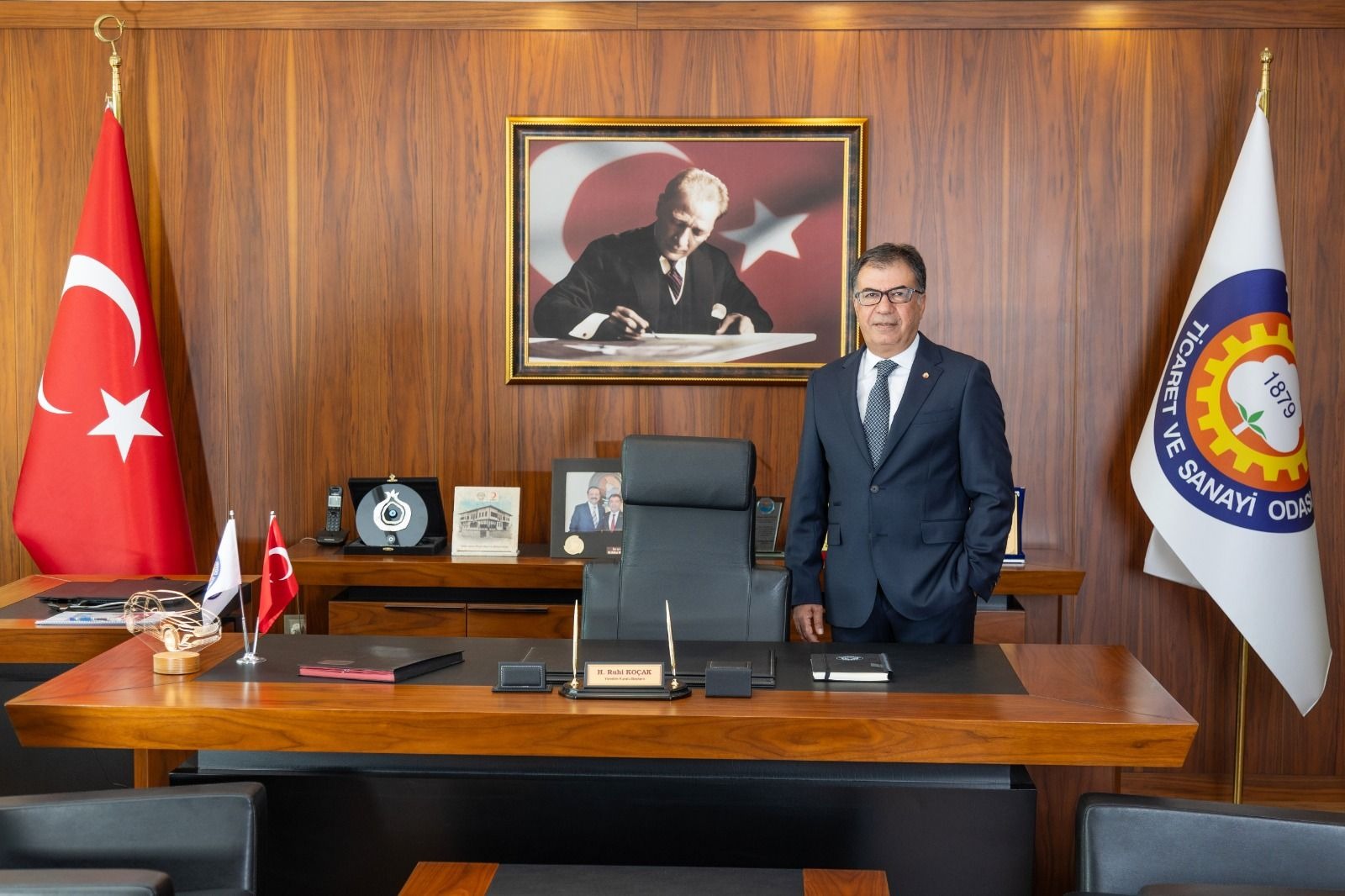 TARSUS TİCARET VE SANAYİ ODASI YÖNETİM KURULU BAŞKANI H. RUHİ KOÇAK’TAN 29 EKİM CUMHURİYET BAYRAMI MESAJI
