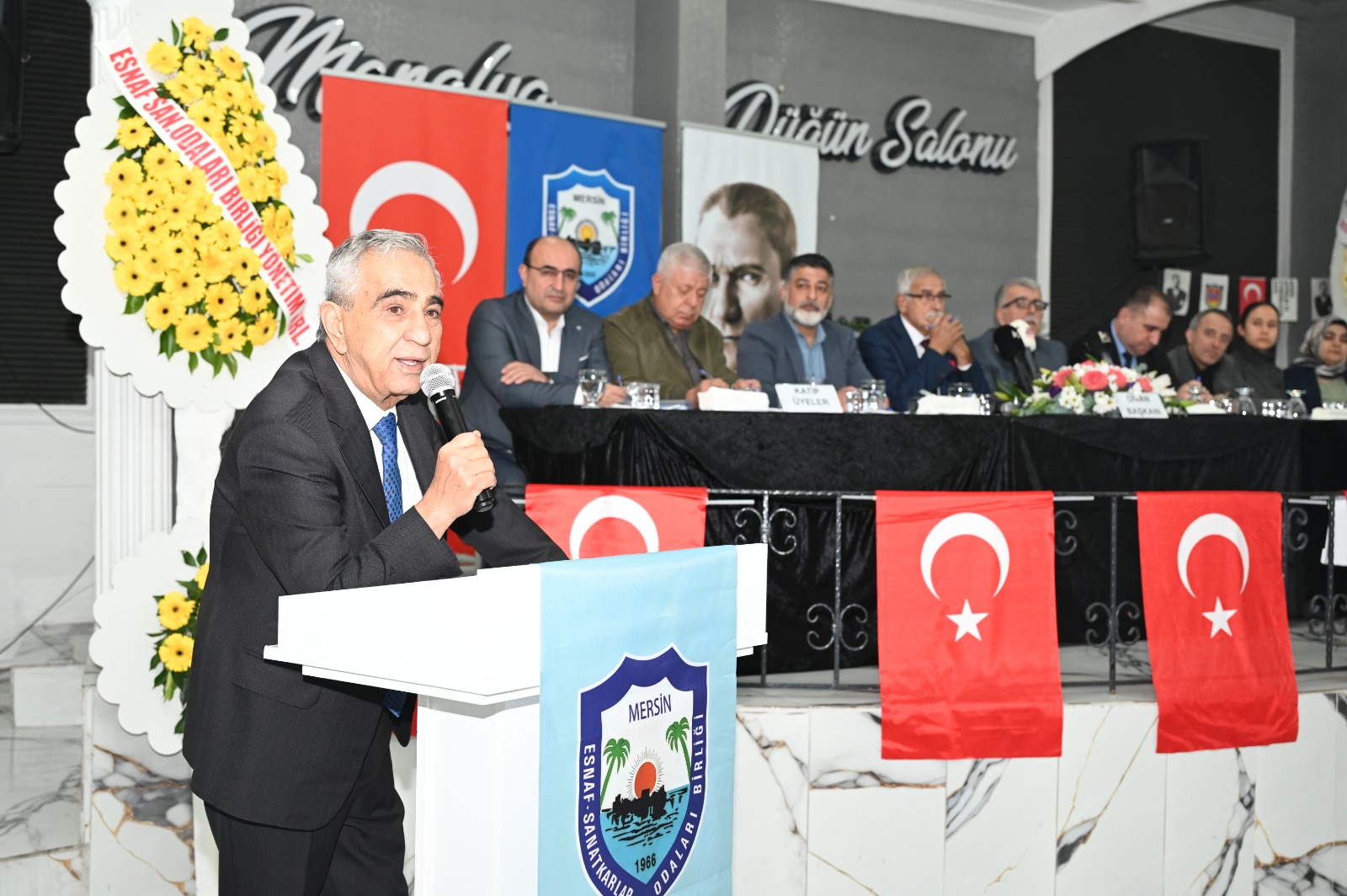 BAŞKAN VEYSEL SARI GÜVEN TAZELEDİ 