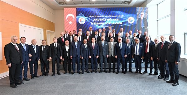 TARSUS TİCARET BORSASI YÖNETİM KURULU BAŞKANI MUSTAFA TEKE, AKDENİZ BÖLGESİ İSTİŞARE TOPLANTISINA KATILDI