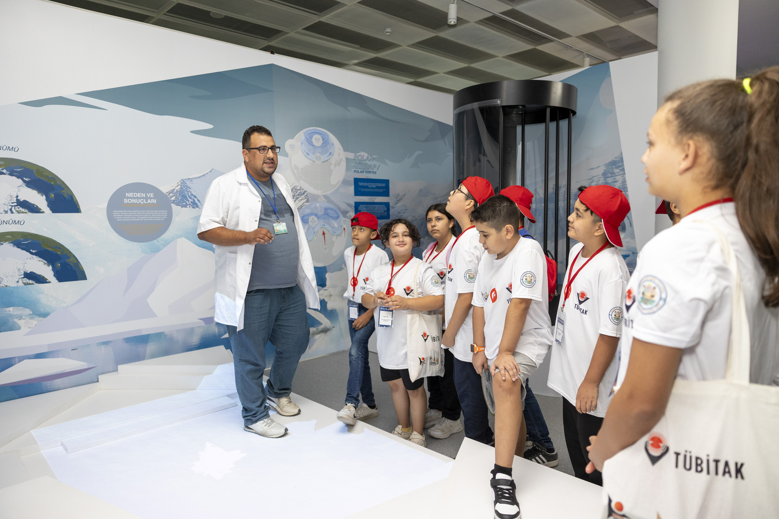 MERCAN 100. YIL İKLİM VE ÇEVRE BİLİM MERKEZİ’NDE ÖZEL ÖĞRENCİLER İÇİN BİLİM YOLCULUĞU