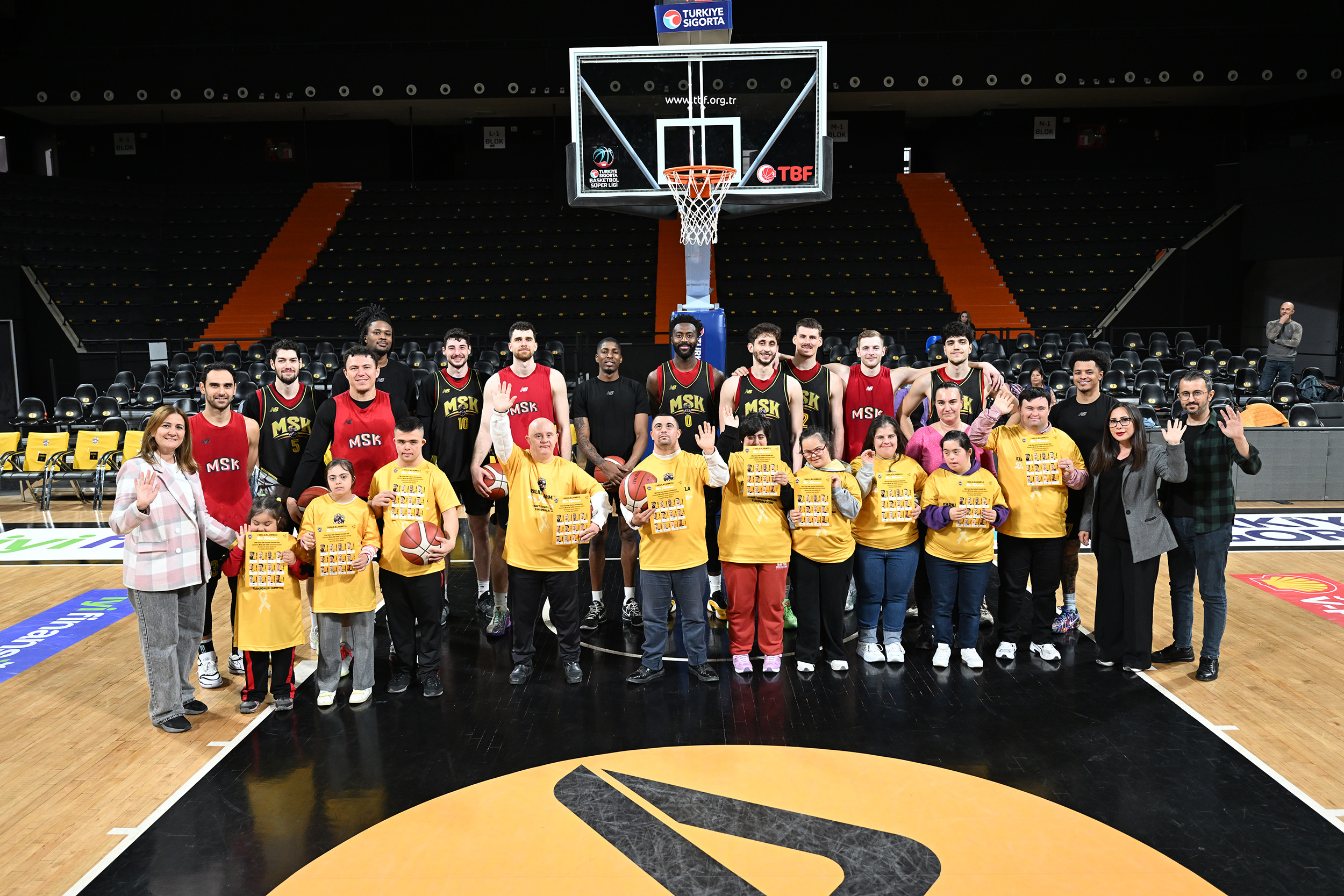 MERSİN BÜYÜKŞEHİR, DOWN SENDROMLU ÇOCUKLARI MSK İLE BULUŞTURDU