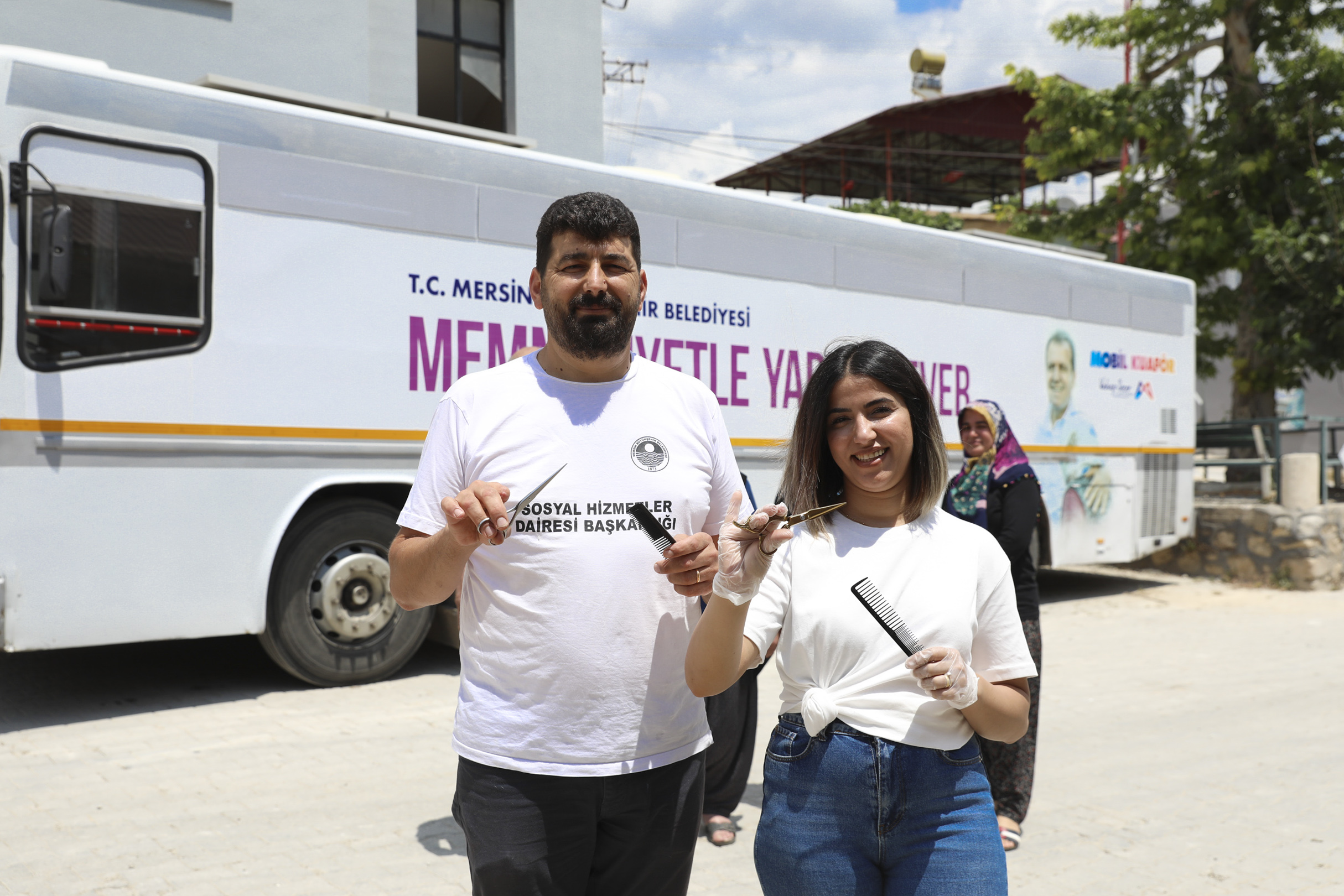 MERSİNLİ YURTTAŞLARIN ‘BAYRAM TIRAŞI’ BU BAYRAM DA MERSİN BÜYÜKŞEHİR’DEN