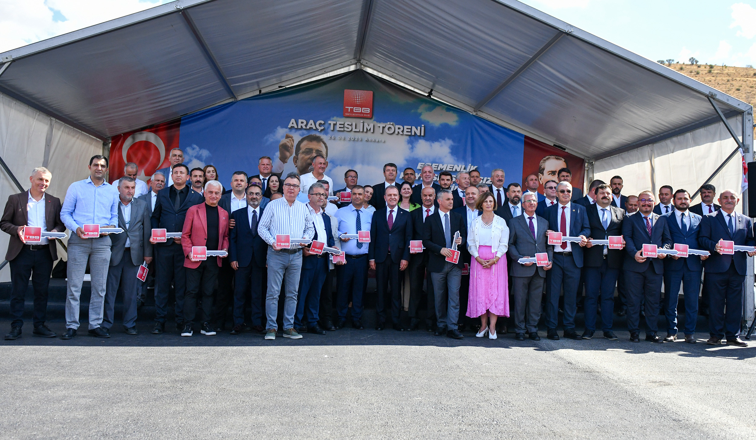 TBB BAŞKAN VEKİLİ SEÇER, TBB’NİN ‘ARAÇ TESLİM TÖRENİ’NE KATILDI