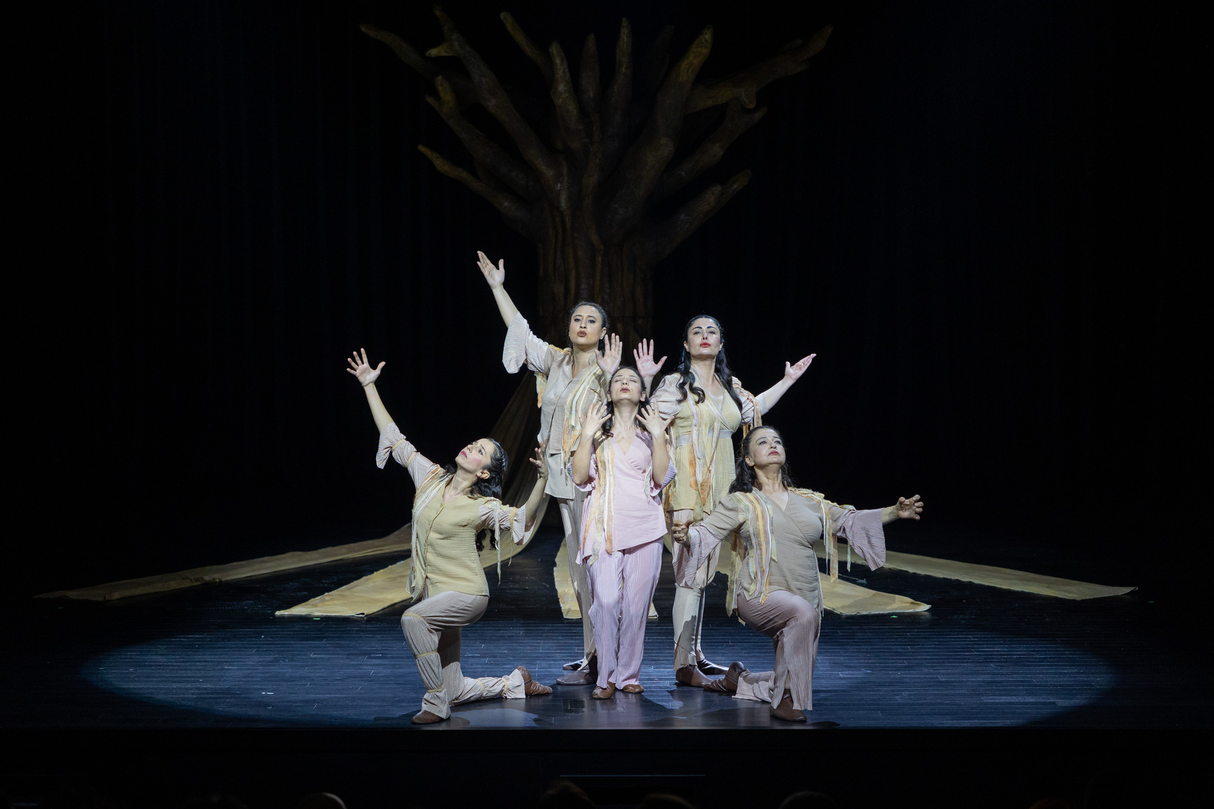 ŞEHİR TİYATROSU ULUSLARARASI AKDENİZ TİYATRO ÖDÜLLERİ’NDE 2 ÖDÜL KAZANDI